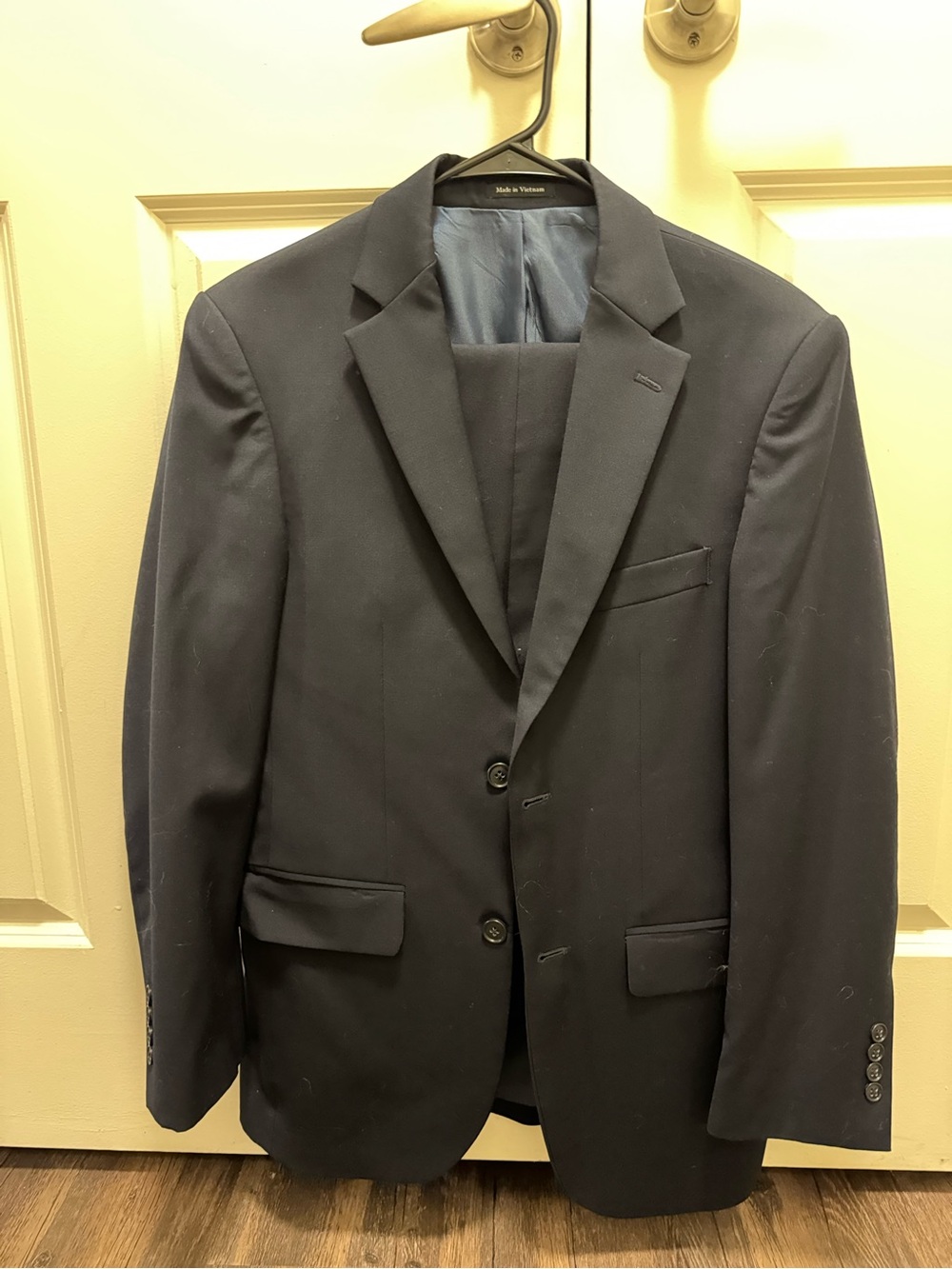 Pronto Uomo Solid Blue Two Piece Suit